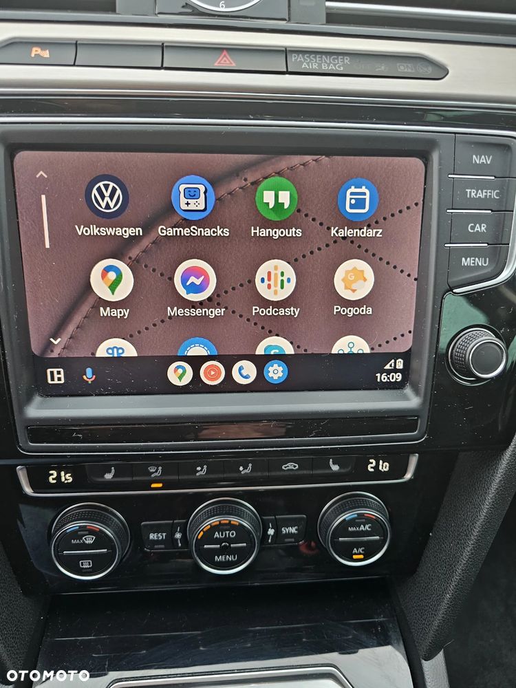 Volkswagen Passat Variant 2.0 TDI BMT Highline - 23