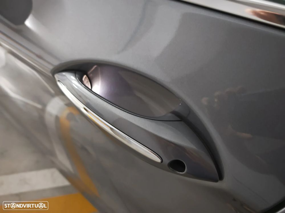 BMW 520 d xDrive Line Luxury Auto - 12