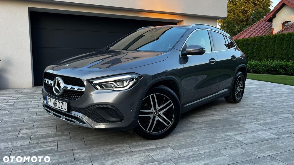 Mercedes-Benz GLA 200 - 5