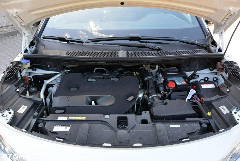 Peugeot 5008 BlueHDi 180 EAT8 GT Pack - 40