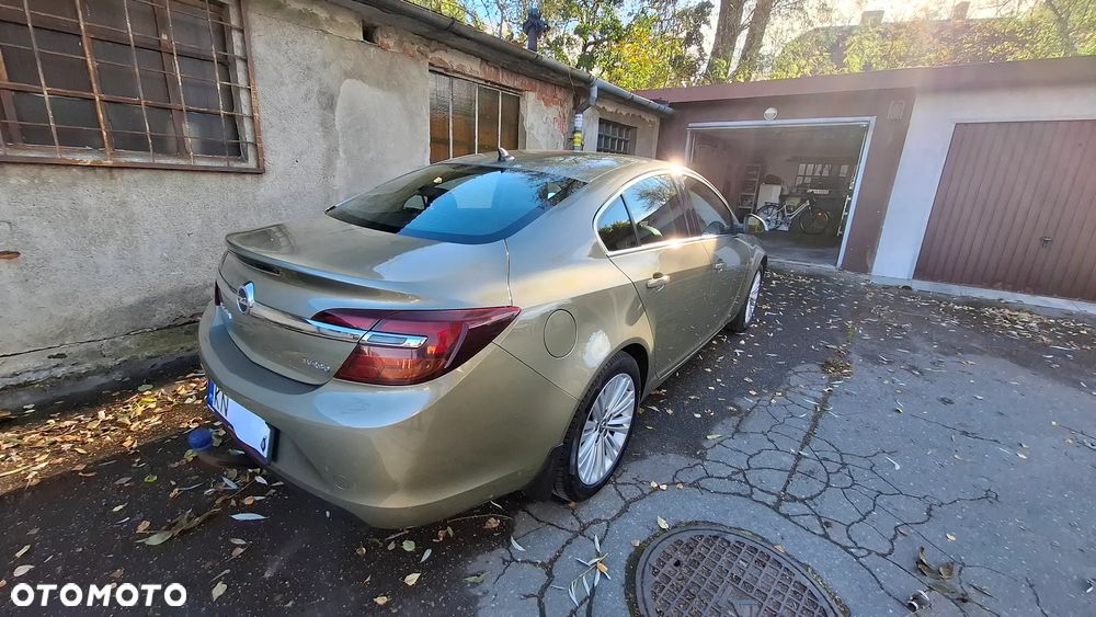 Opel Insignia 1.6 T Cosmo S&S EU6 - 9