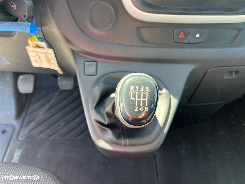 Renault Trafic 2.0 dCi L1H1 1.0T Life - 38