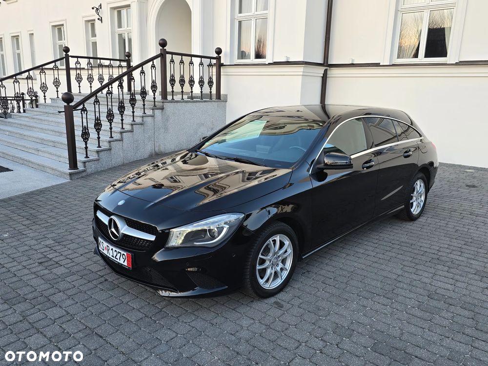 Mercedes-Benz CLA - 22