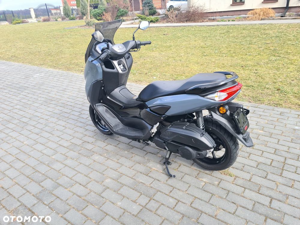 Yamaha NMAX - 5