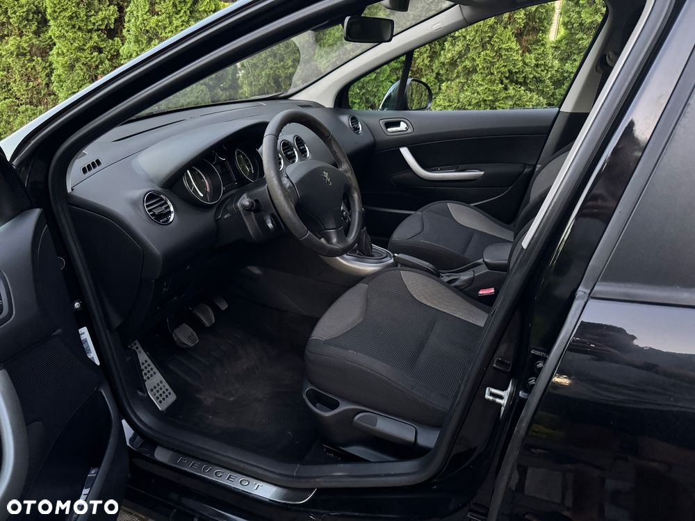 Peugeot 308 150 THP Premium - 11