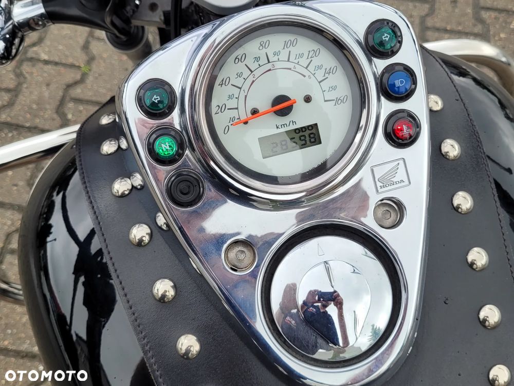 Honda Shadow - 27