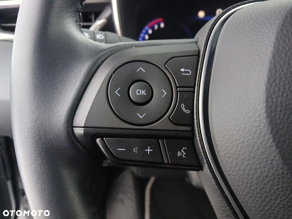 Toyota Corolla 2.0 Hybrid Comfort - 23