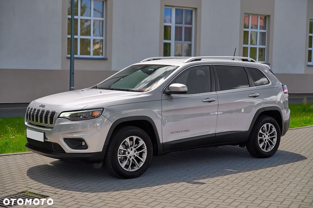 Jeep Cherokee - 5