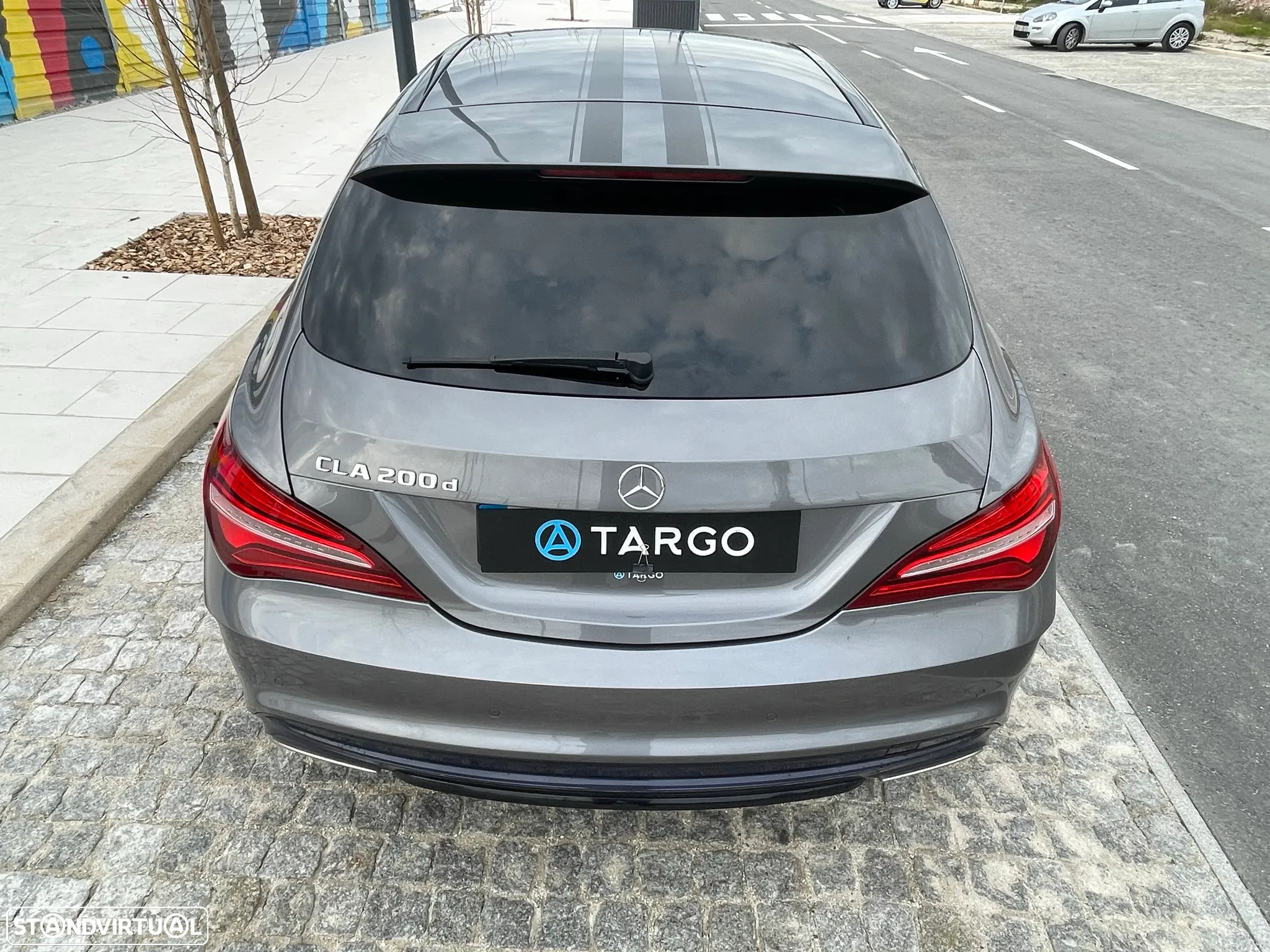 Mercedes-Benz CLA 200 Shooting Brake d 7G-DCT AMG Line - 10