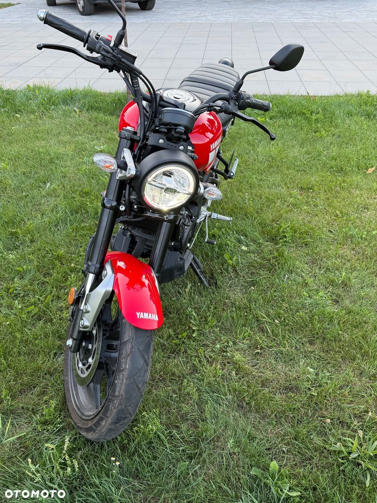 Yamaha XSR - 4