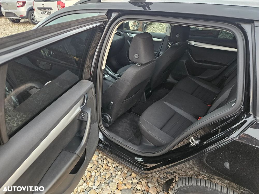 Skoda Octavia 1.5 TGI G-TEC DSG Clever - 13