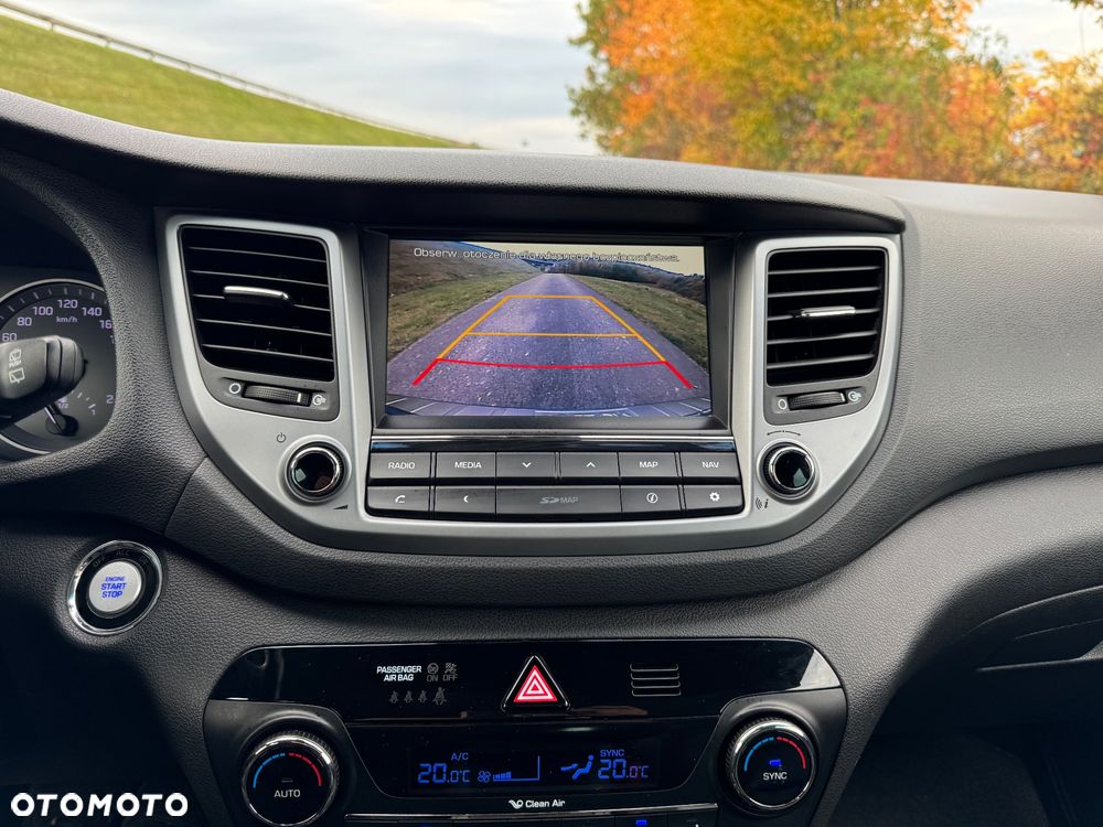 Hyundai Tucson 2.0 CRDI 4WD Automatik Premium - 38