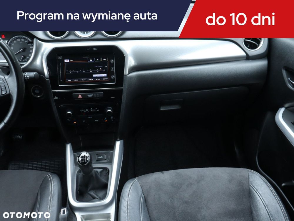 Suzuki Vitara - 10