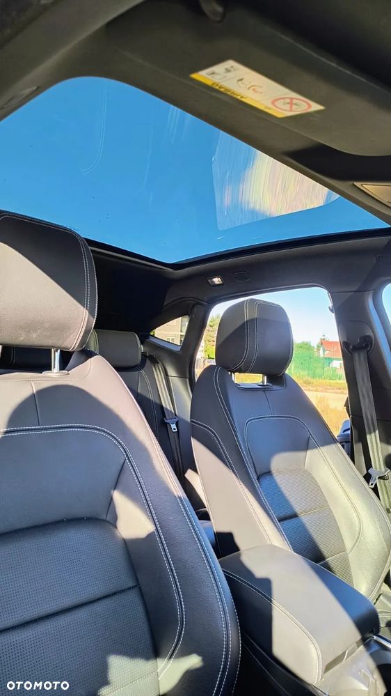 Jaguar E-Pace P200 AWD R-Dynamic Black - 16