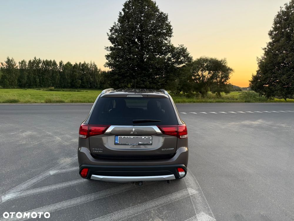 Mitsubishi Outlander 2.0 2WD Active - 7