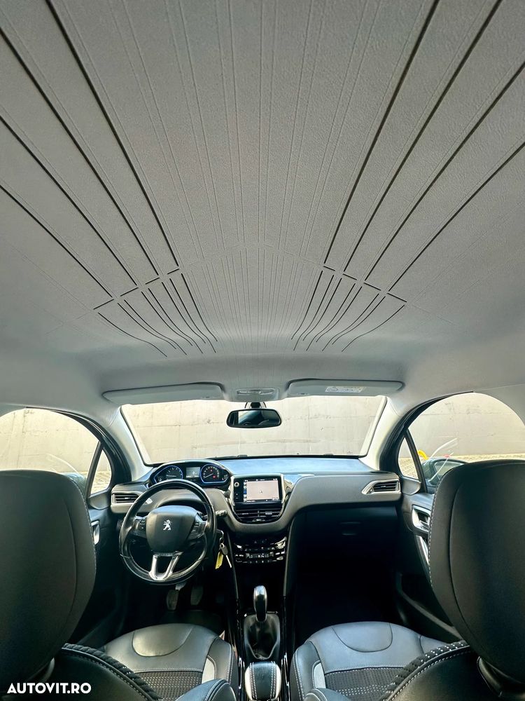Peugeot 2008 - 15