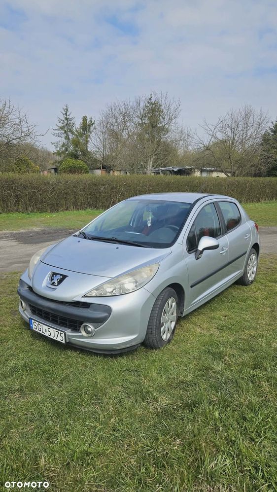 Peugeot 207 1.4 Presence - 9