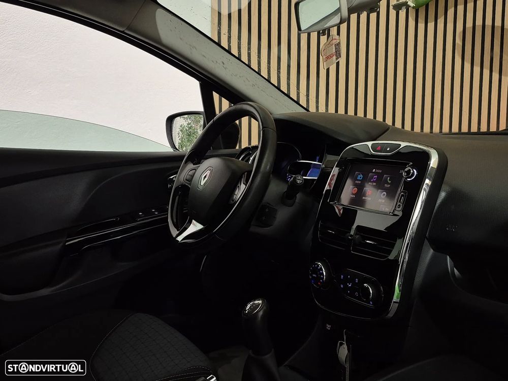 Renault Clio Sport Tourer 1.5 dCi Dynamique S - 20