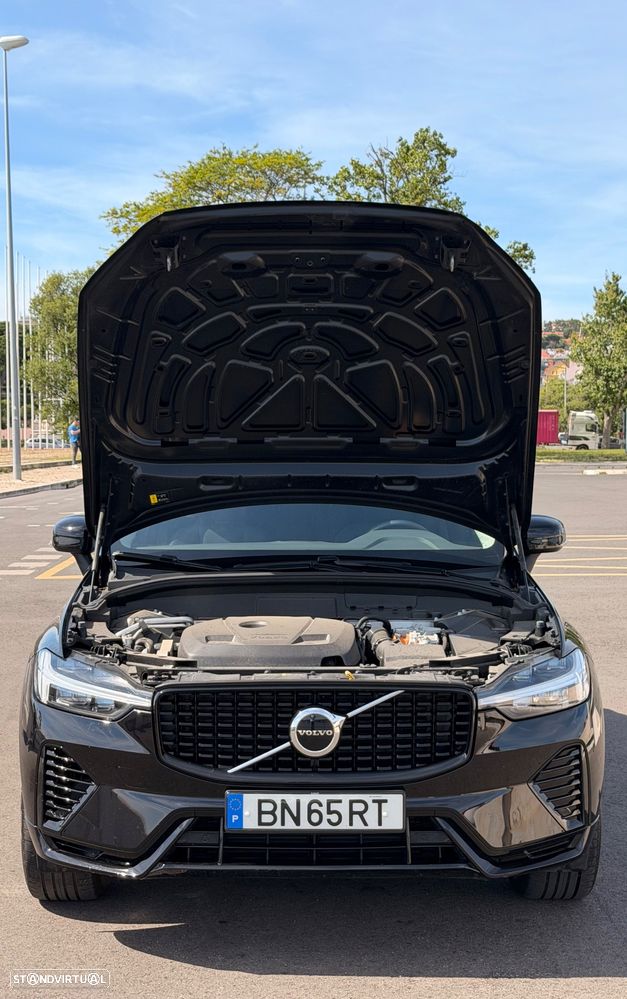 Volvo XC 60 2.0 T6 PHEV Black Edition AWD - 45