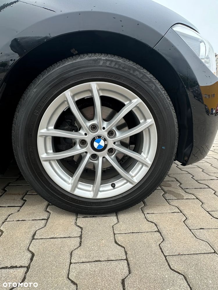 BMW Seria 1 116i - 6