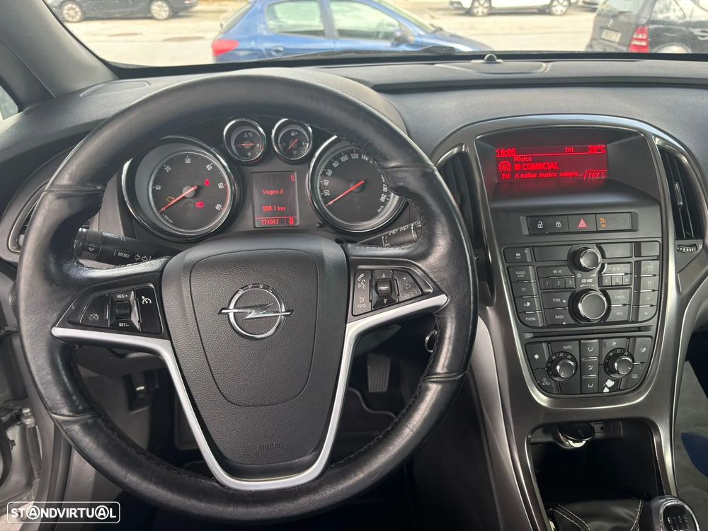 Opel Astra 1.7 CDTI Cosmo - 41