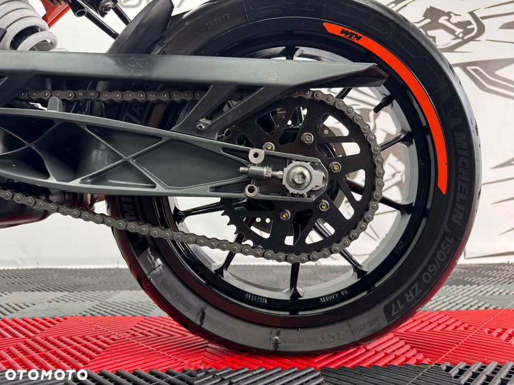 KTM Duke - 20