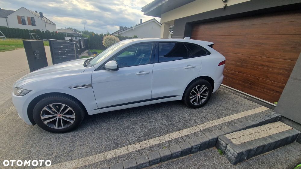 Jaguar F-Pace 2.0 i4D AWD R-Sport - 1