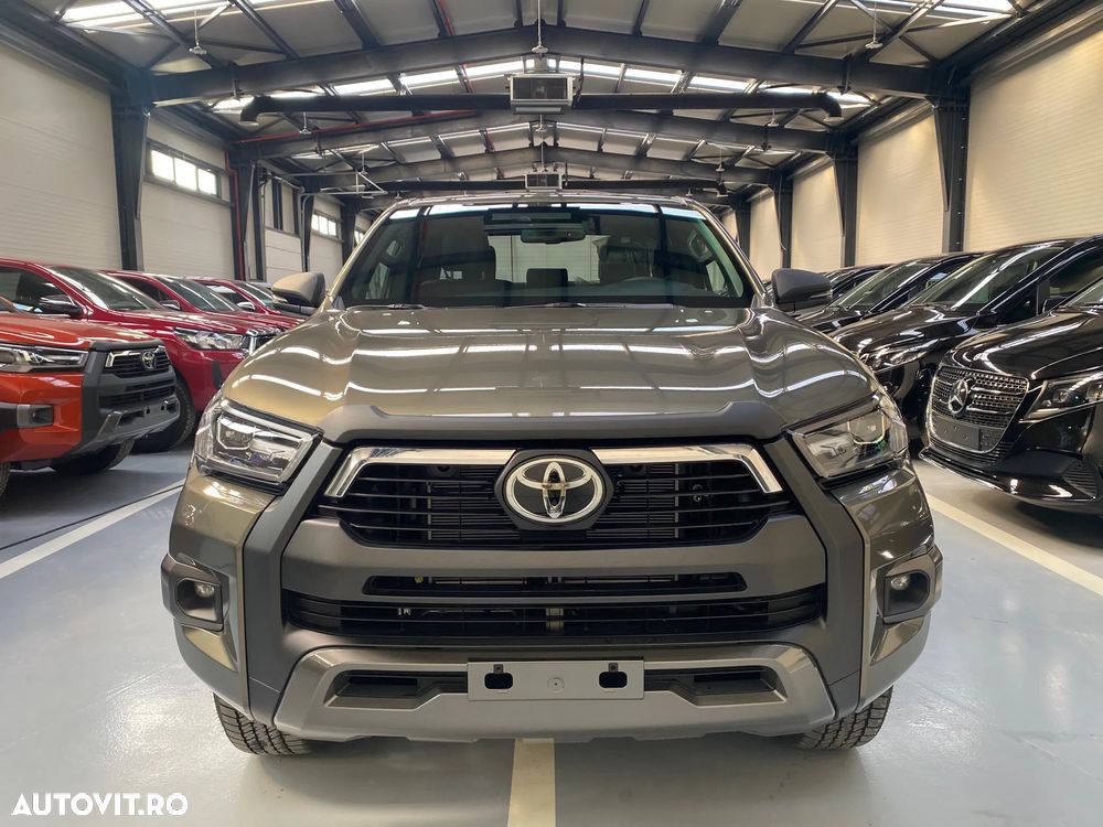 Toyota Hilux 2.8D 204CP 4x4 Double Cab AT MHEV Invincible - 9