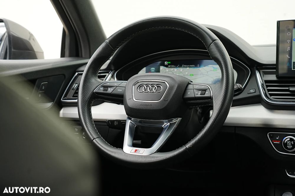 Audi Q5 50 TFSIe quattro S tronic S line business - 10