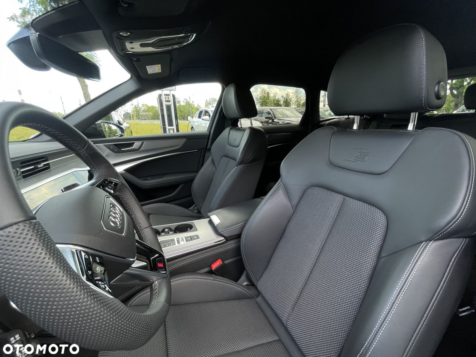 Audi A6 - 12