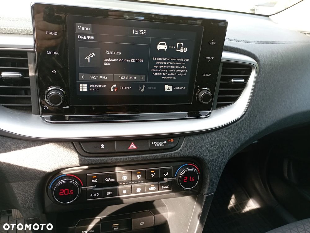 Kia Ceed 1.5 T-GDI M - 10