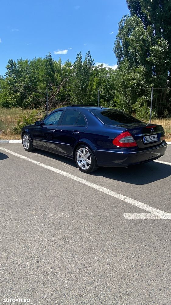 Mercedes-Benz E - 7