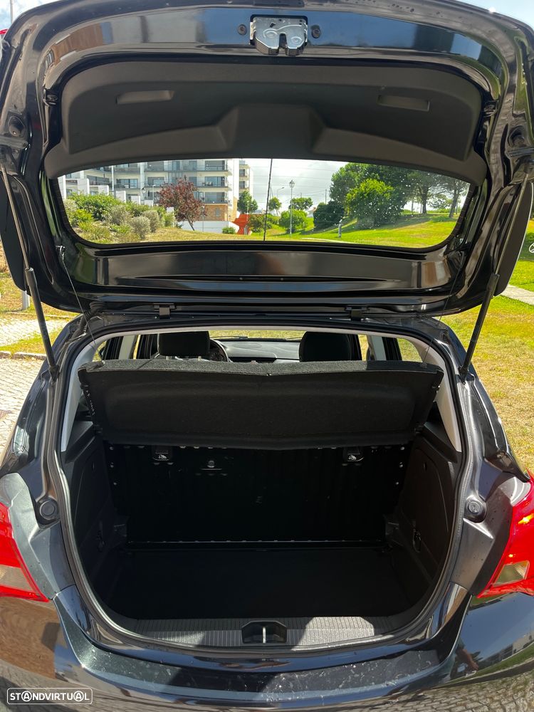 Opel Corsa 1.3 CDTi Easytronic ecoFLEX S&S drive — fotografia 8