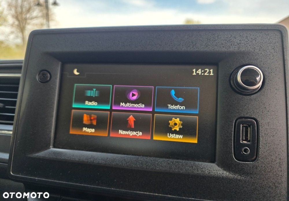 Renault Master - 24