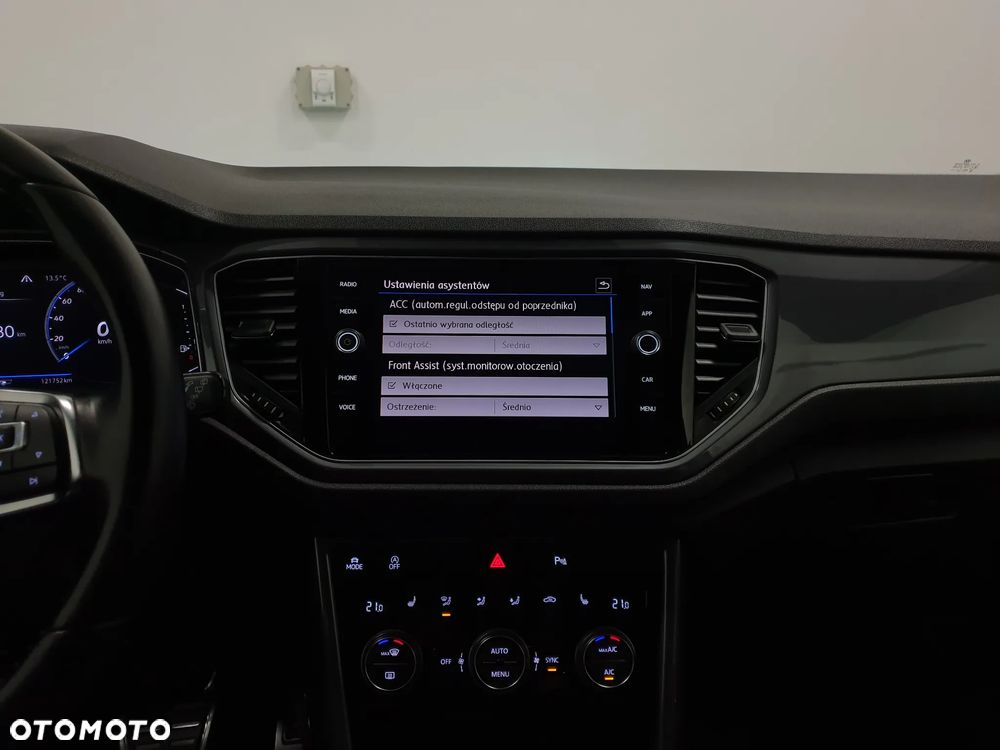 Volkswagen T-Roc 2.0 TDI SCR DSG R-Line - 21