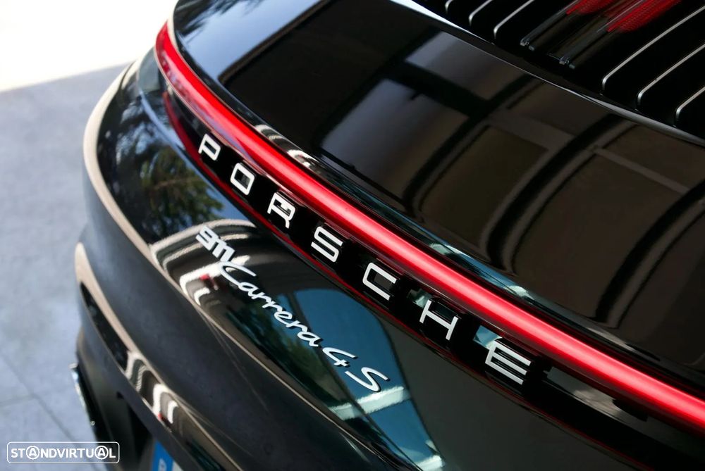 Porsche 911 (992) Carrera 4S PDK - 10