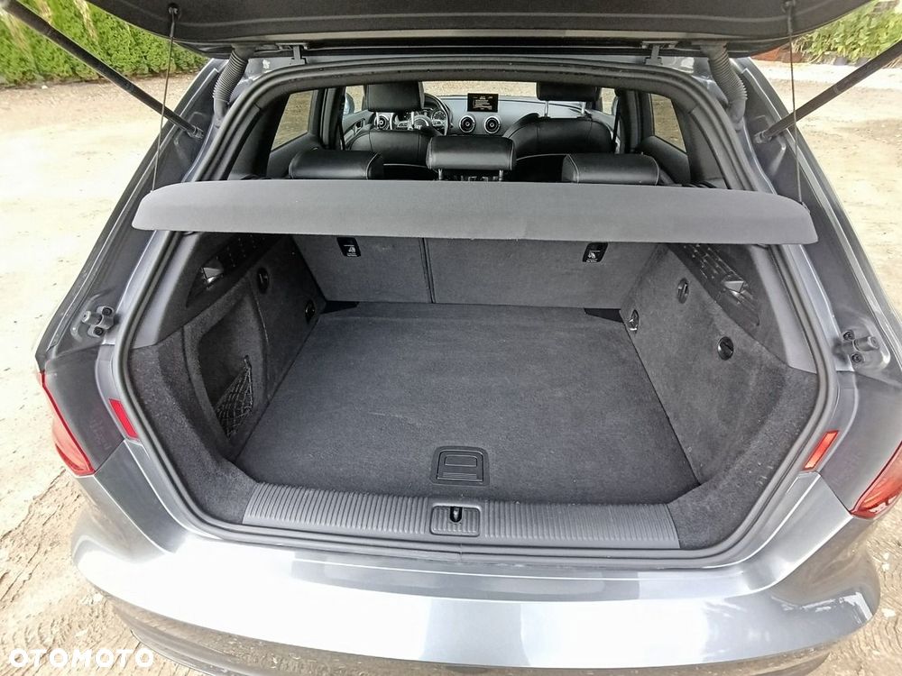 Audi A3 Sportback - 19