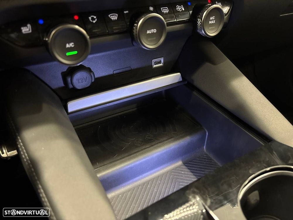 Citroën C5 X 1.6 Hybrid Shine e-EAT8 - 19