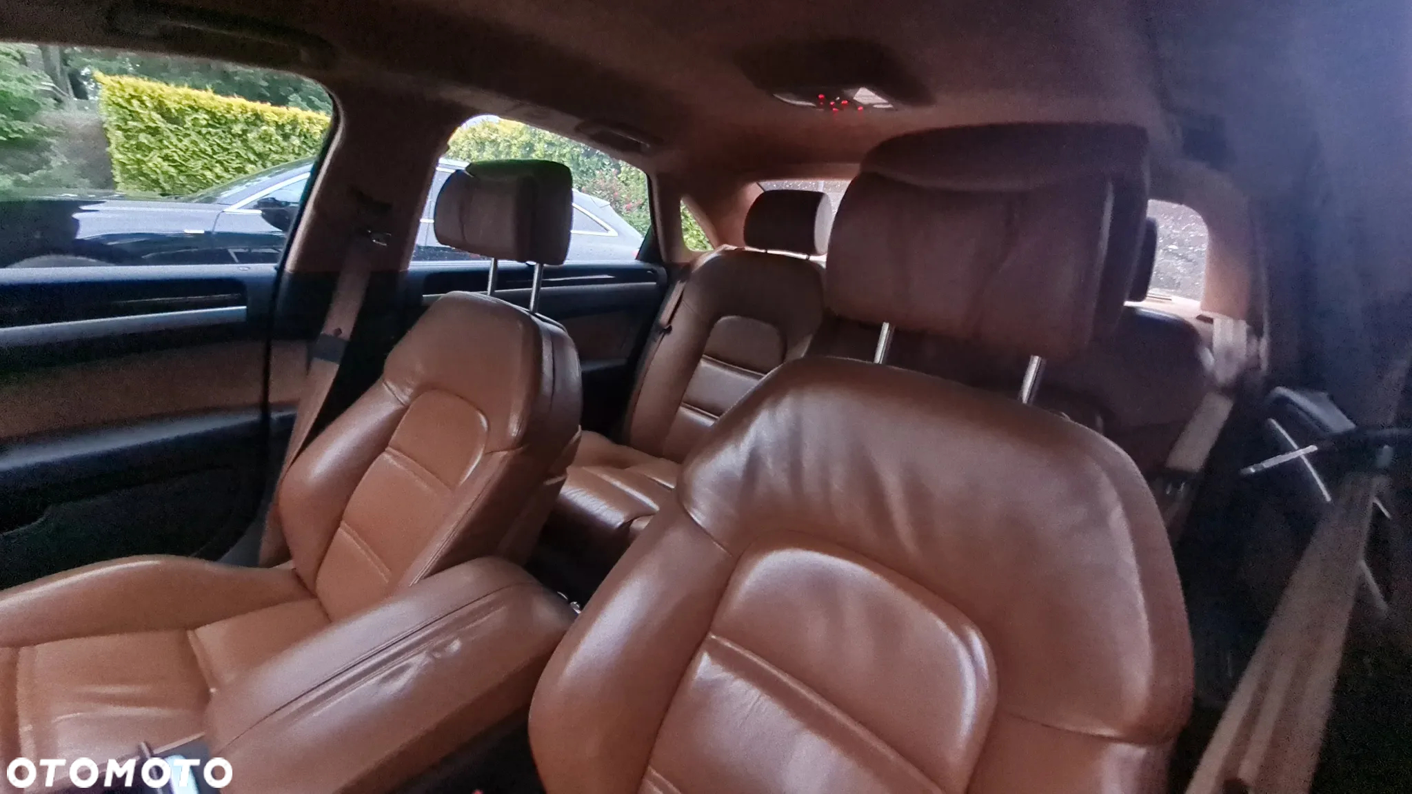 Audi A8 4.2 TDI Quattro - 10