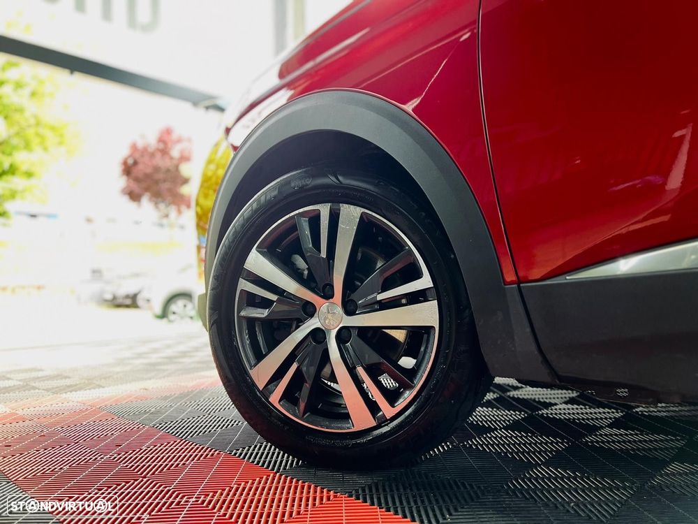 Peugeot 3008 1.6 Hybrid4 Allure e-EAT8 - 13