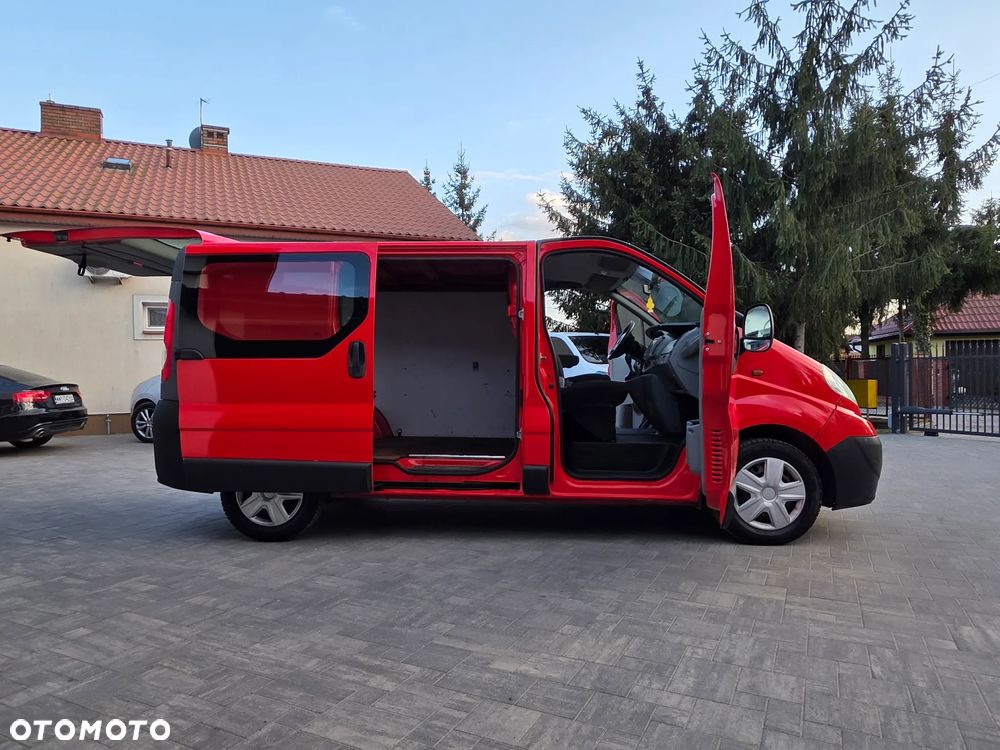 Opel Vivaro - 12