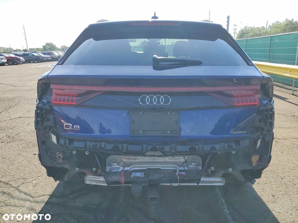 Audi Q8 - 7