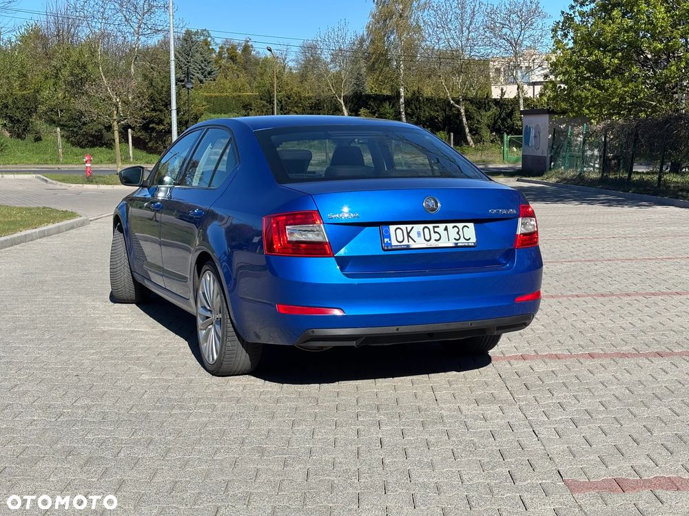 Skoda Octavia 2.0 TDI Ambition - 11