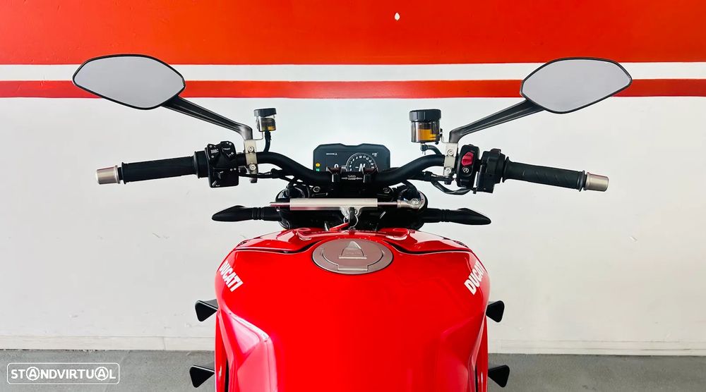 Ducati Streetfighter V4 S - 12