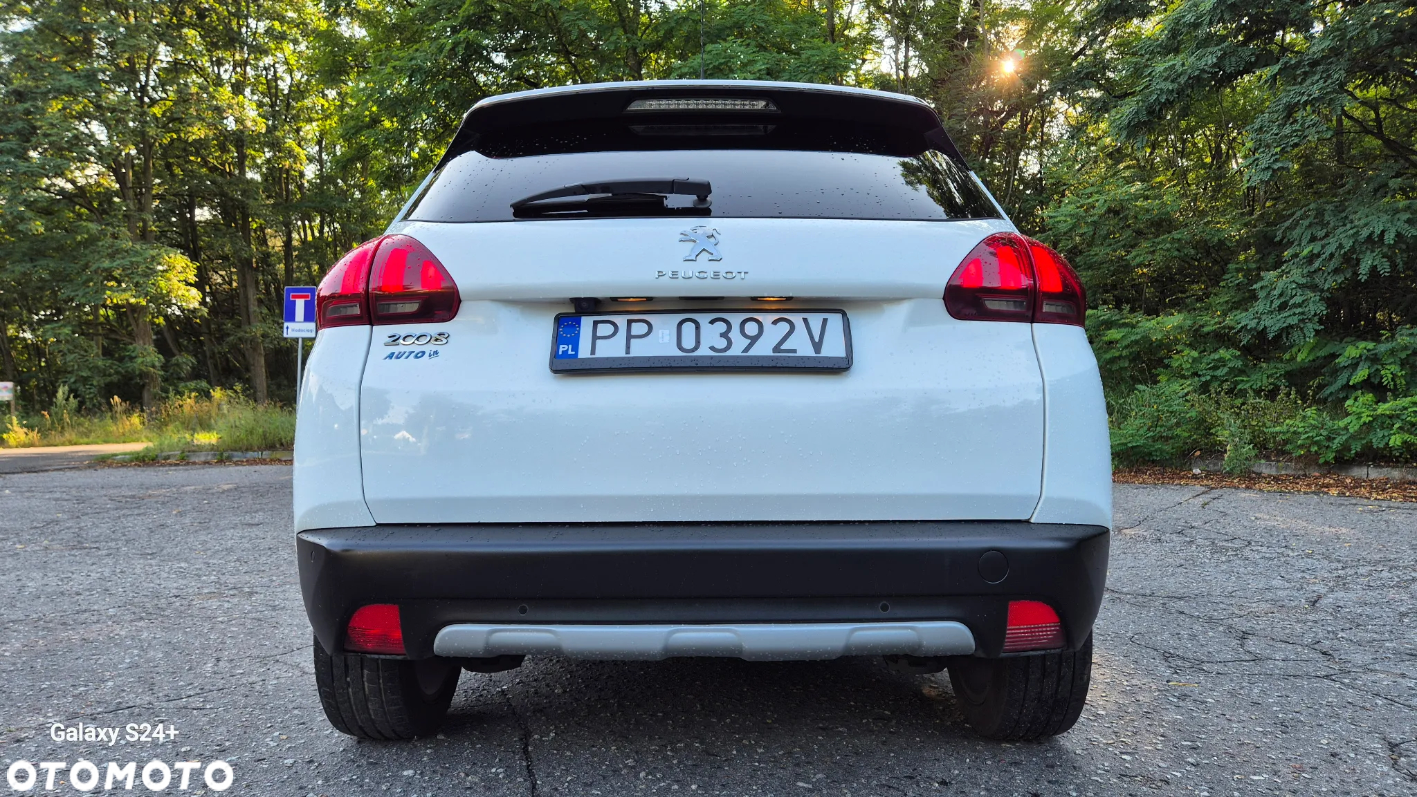 Peugeot 2008 1.6 BlueHDi Allure - 9