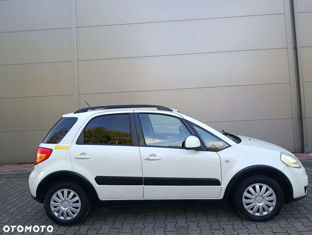 Suzuki SX4 - 5
