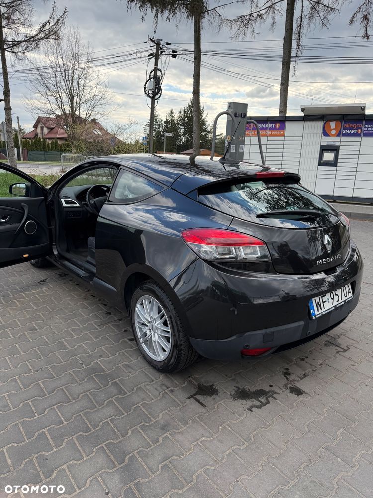 Renault Megane 1.6 16V Dynamique - 3