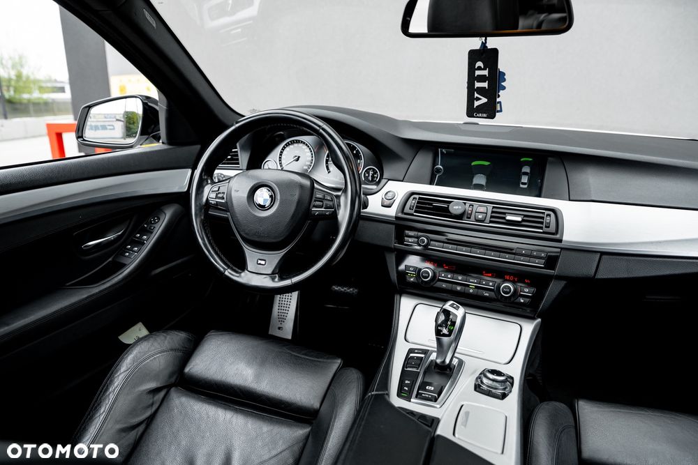 BMW Seria 5 535d xDrive Sport-Aut - 25