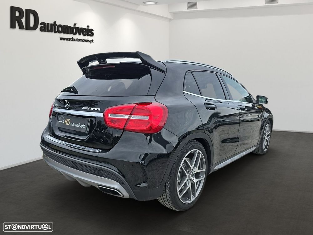 Mercedes-Benz GLA 45 AMG 4-Matic - 3