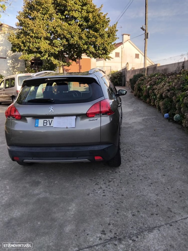 Peugeot 2008 - 3